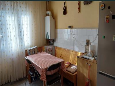 Apartament cu 3 camere de vanzare in Alba Iulia