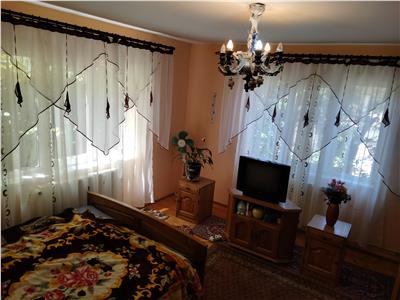 Apartament cu 2 camere  de vanzare in Alba Iulia.