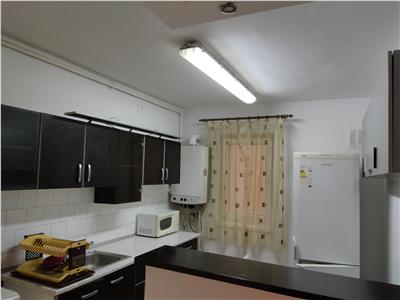 Apartament  cu 3 camere de inchiriat in Alba Iulia.