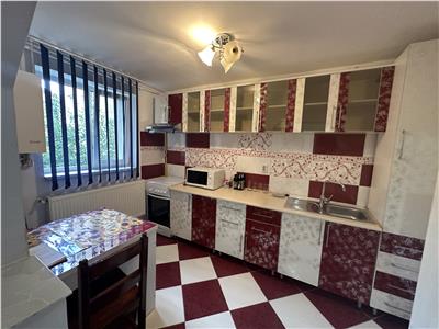 Apartament cu 3 camere de vanzare in Alba Iulia