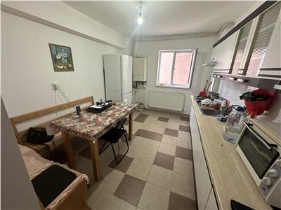 Apartament cu 3 camere de vanzare in Alba Iulia