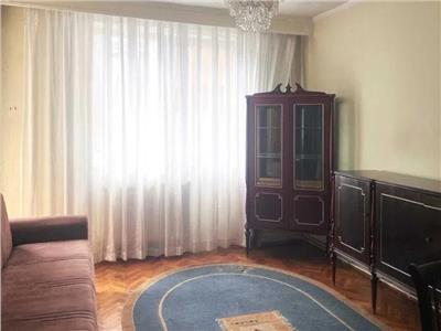 Apartament cu 3 camere de vanzare in Alba Iulia