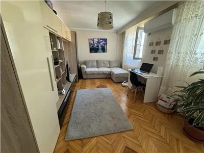 Apartament cu 3 camere de vanzare in Alba Iulia Cetate