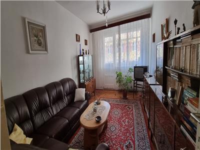 apartament cu 3 camere de vanzare in Alba Iulia