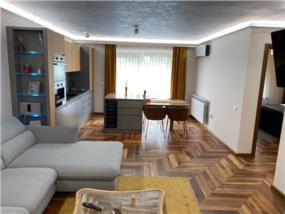 Apartament cu 3 camere de lux de vanzare  in Alba Iulia